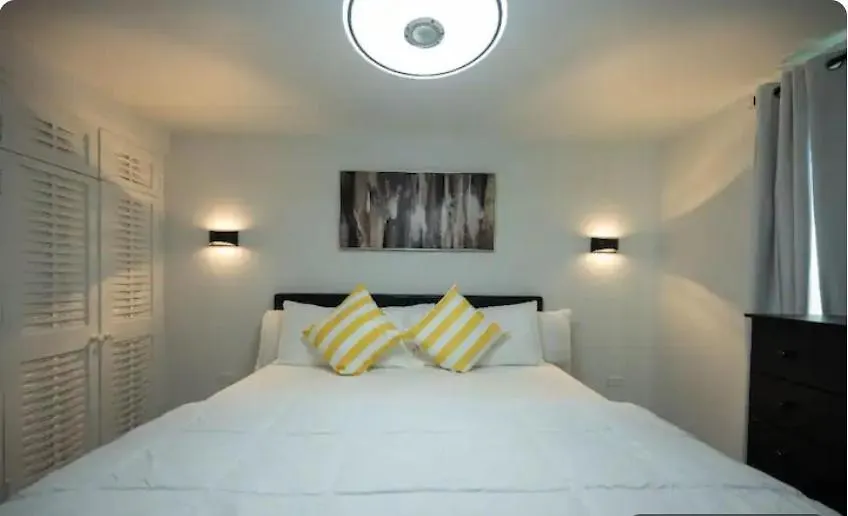 Апартаменты C'Daview Royal Suite Бухта Монтего